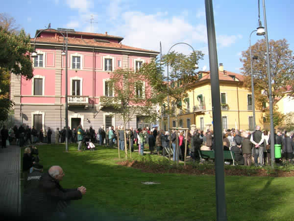 La Piazza. La commemorazione dei Piccoli Martiri